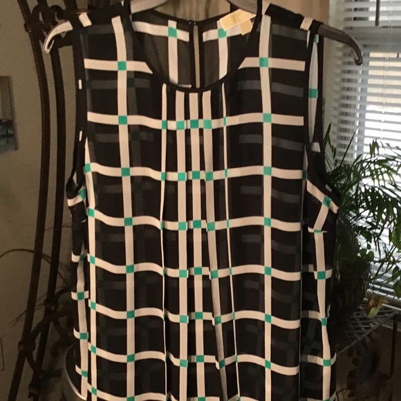 🟡MICHAEL KORS NWOT AUTHENTIC BLACK/WHITE / GREEN SHEER SLEEVELESS BLOUSE - Picture 1 of 11